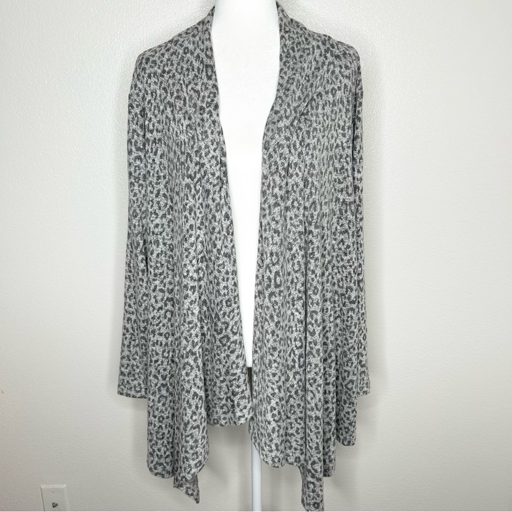 Bobeau Womens Gray Cheetah Animal Print Open Front Cardigan Plus Size 1X EUC